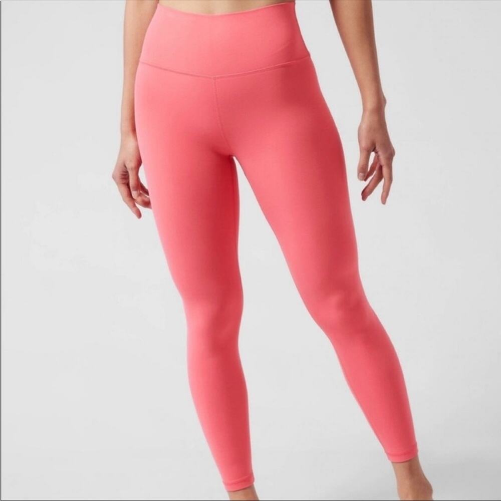 NWOT Athleta Transcend 7/8 Tight  / Legging "Coral Petal” Size Small